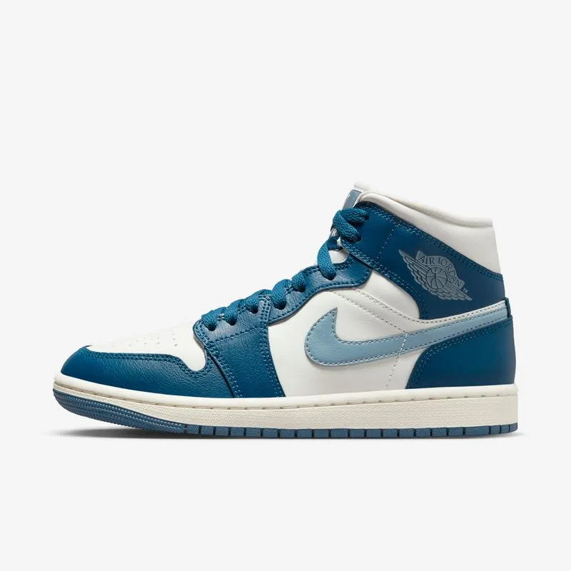 Estilo Icónico y Comodidad Premium: Descubre las Air Jordan 1 Mid para Mujer con 25% de Descuento